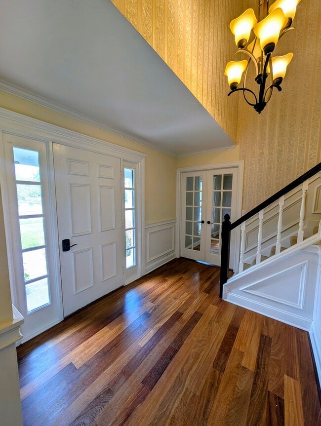 Building Photo - BAY VILLAGE RENTAL HOME 4 BEDROOMS
