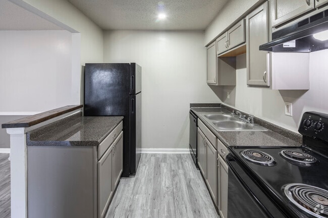 2BR, 1BA - 971SF - Kitchen - Academy Apartments