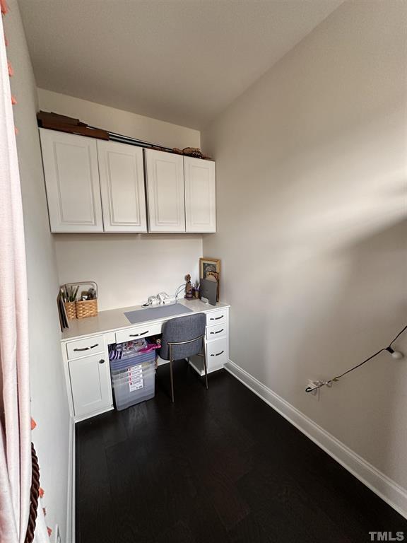 Building Photo - 1061 Larabee Ln
