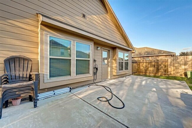 Building Photo - 19339 Vermillion Ct