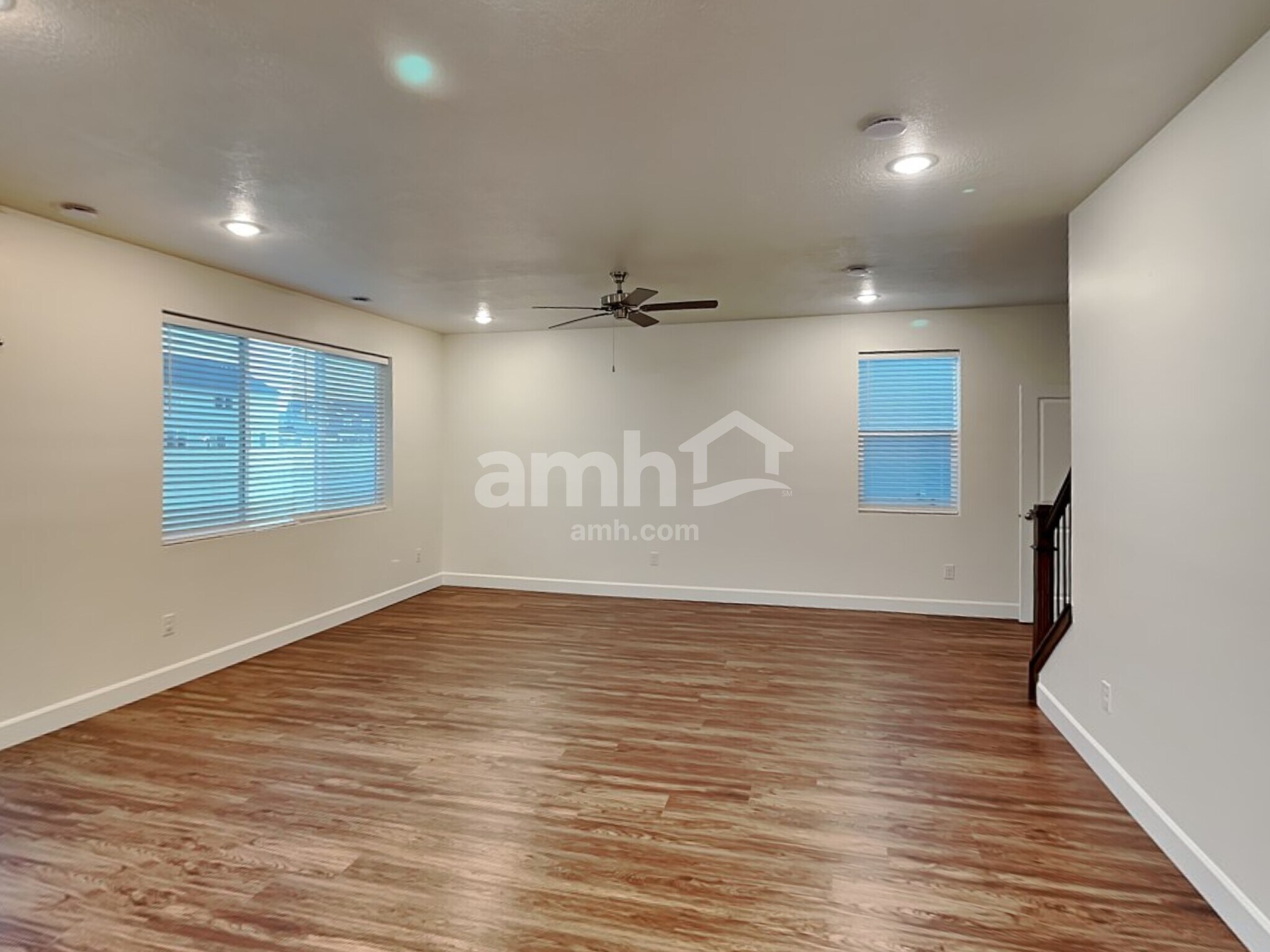 Building Photo - 201 Allen Ln