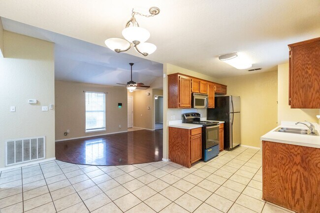 Building Photo - 3834 Purdue Ln