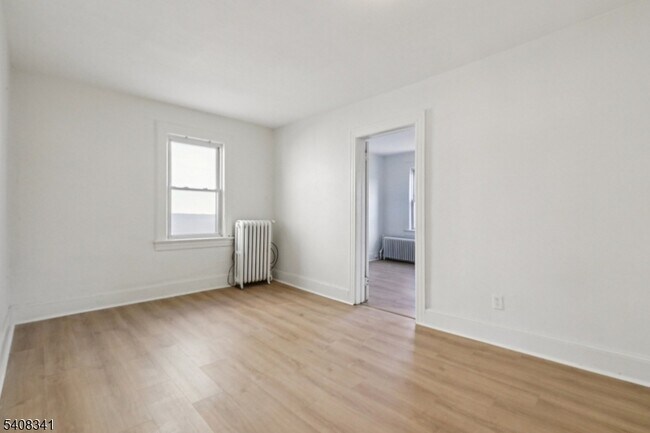 Building Photo - 66 N Washington Ave