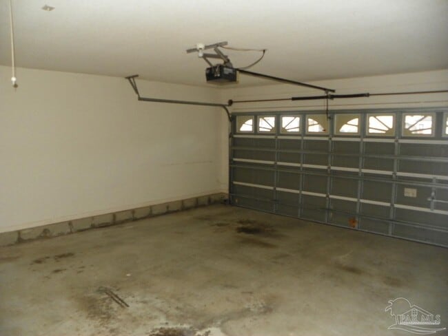 Building Photo - 1261 Greystone Ln