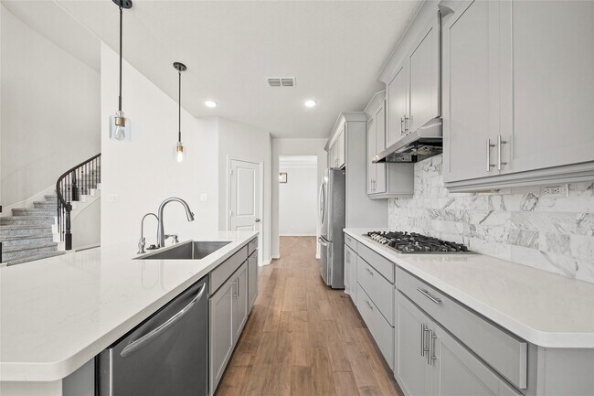 Building Photo - 8930 Emerald Cane Dr