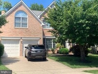 Building Photo - 8186 Madrillon Oaks Ct