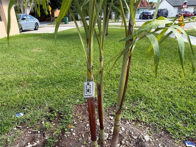 Building Photo - 13521 SW 65th Ln