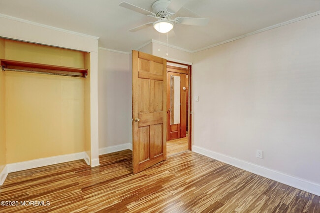 Building Photo - 146 Millhurst Rd