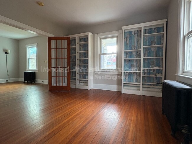 Building Photo - 15 Omo St