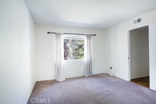 Building Photo - 22832 Hilton Head Dr