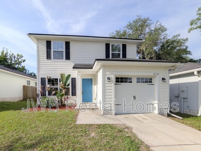 Building Photo - 8742 Cocoa Ave