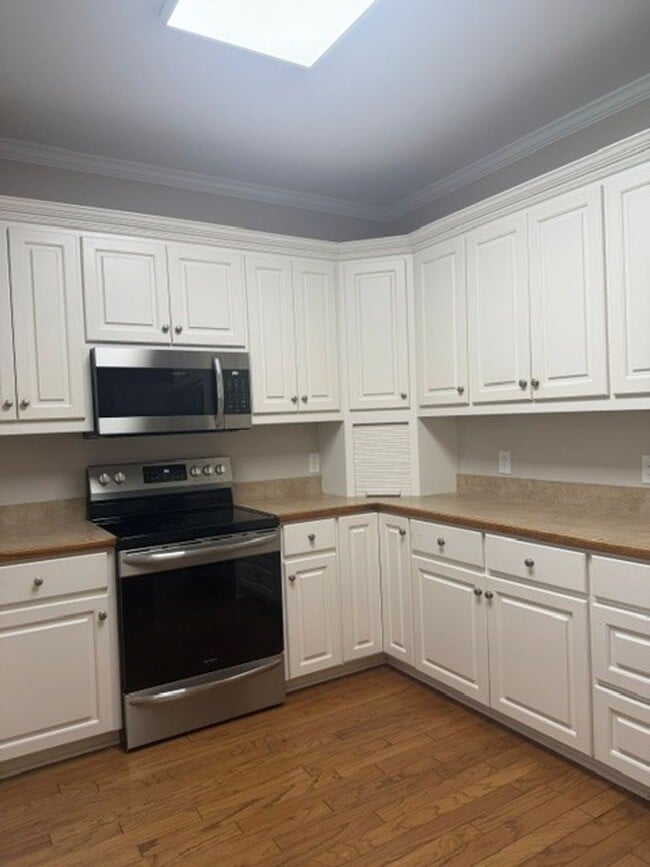 Building Photo - 3 Bed/2 Bath with Bonus Room in CBA Schools
