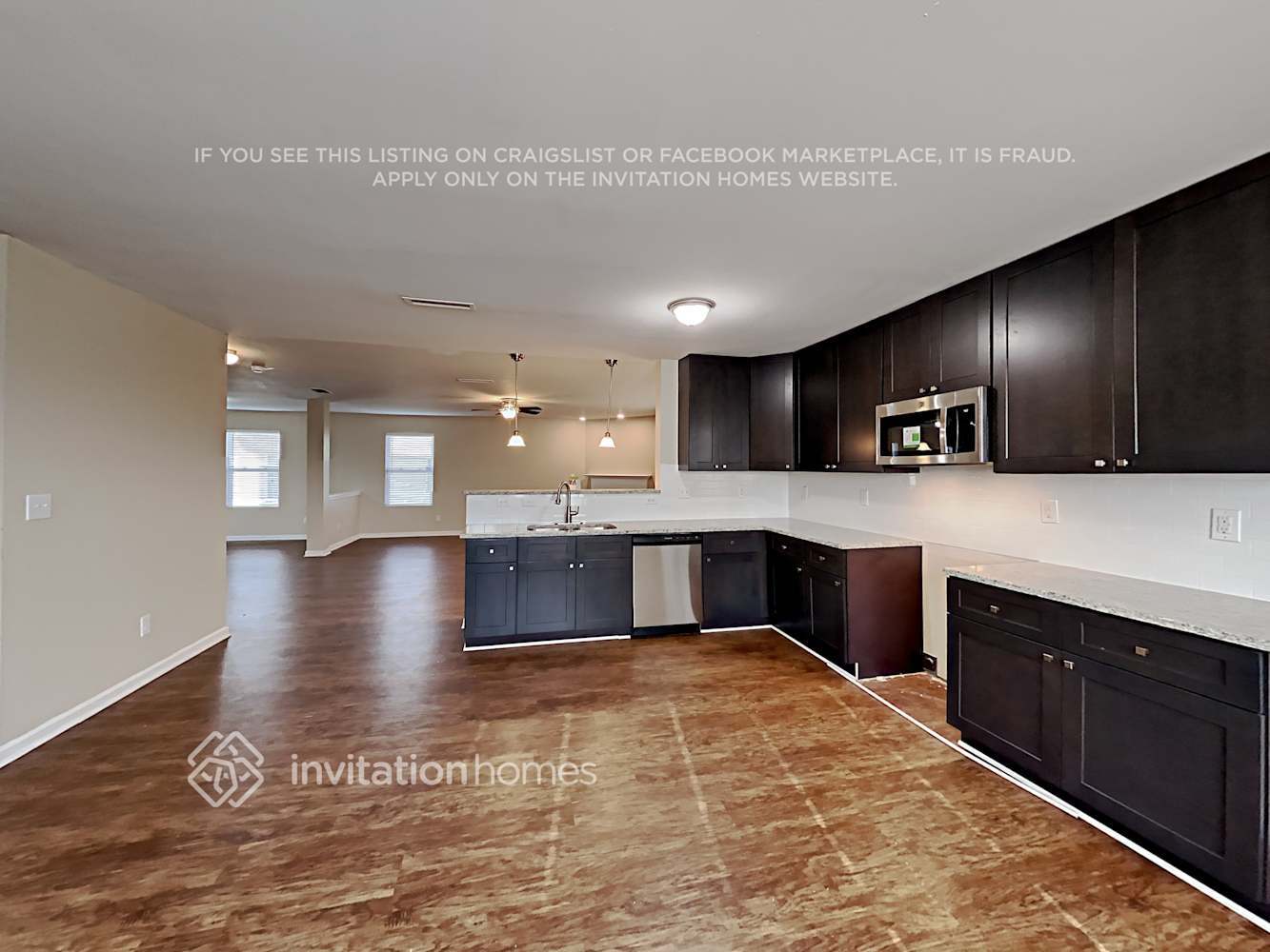 Building Photo - 9600 Cayenne Dr