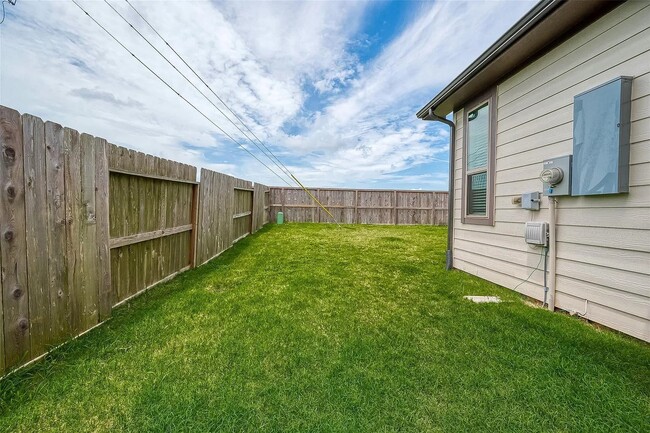 Building Photo - 2559 Terrace Point Dr