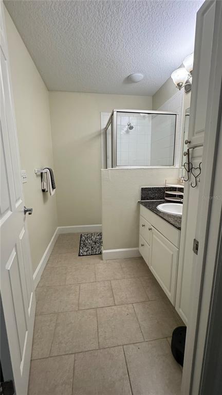 Building Photo - 2015 Grand Oak Dr