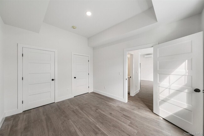 Building Photo - 1083 US-9