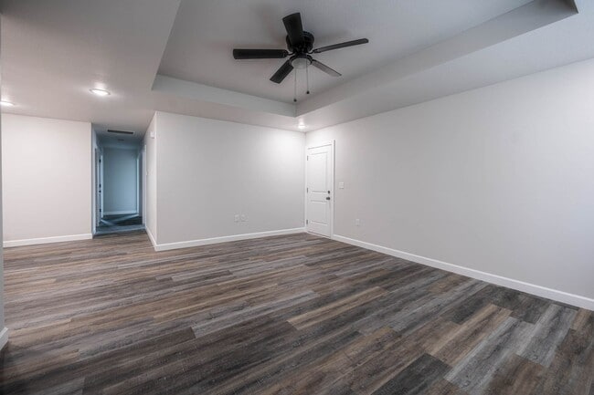 Building Photo - 361 SE 95th Rd