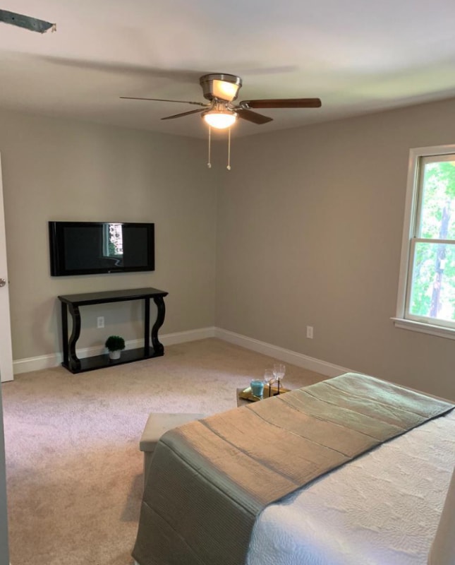 Building Photo - 6021 Park Pl