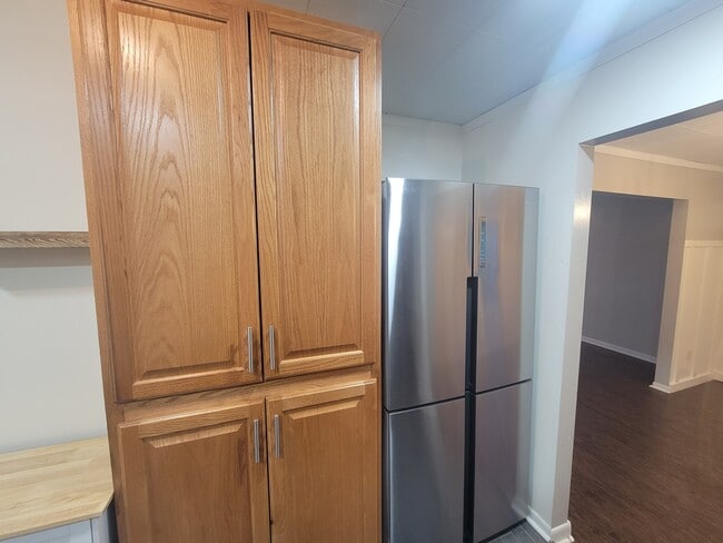 Building Photo - 5234 Old Clyde Rd