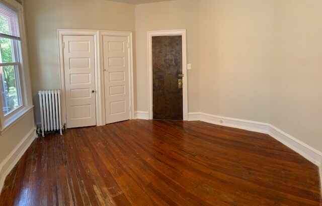 Building Photo - 332 S 43rd St