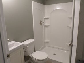 Building Photo - Timber Creek- Manhattan KS