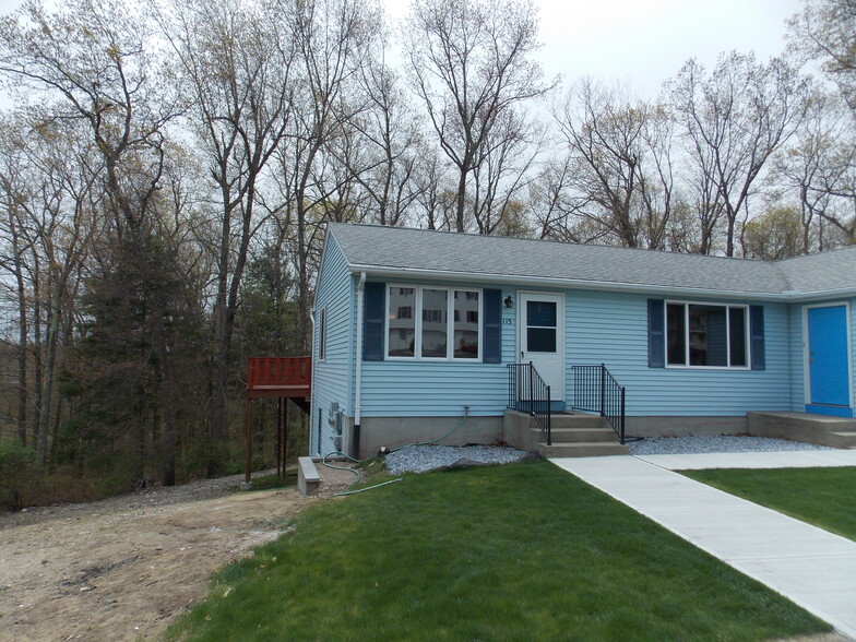 Primary Photo - 115 Minechoag Heights