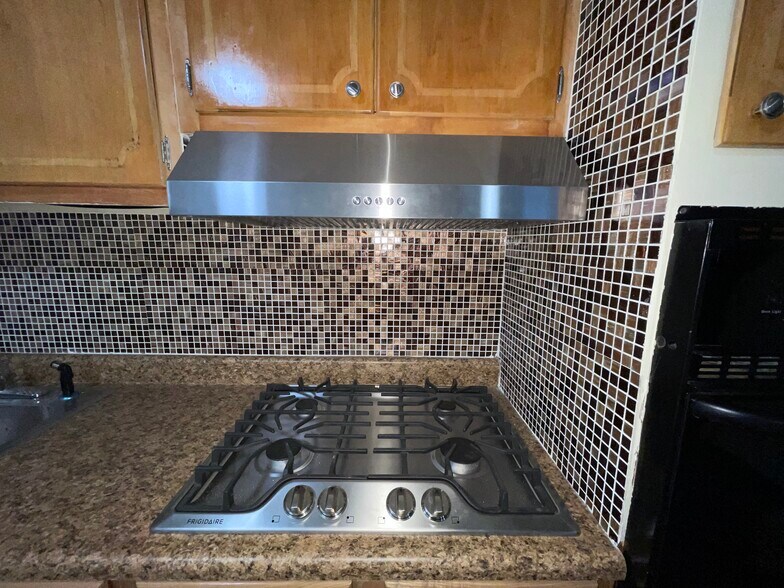 Building Photo - 11 Munn Pl