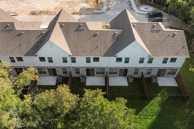 Building Photo - 6349 Mason Ct