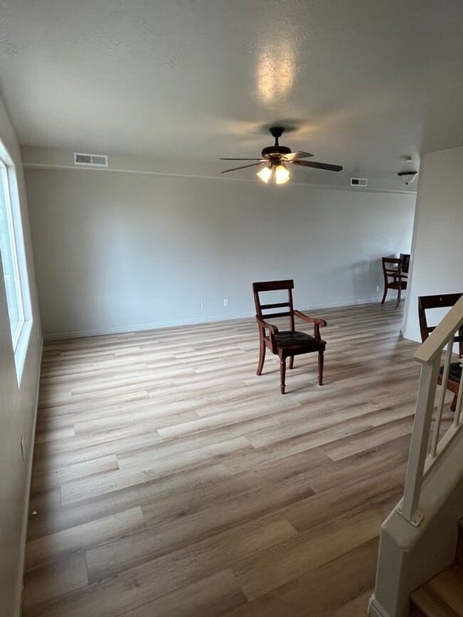 Building Photo - Three bedroom, 2.5 bath townhome