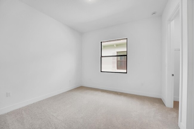 Building Photo - 13069 Feathering Wy