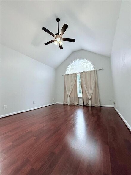 Building Photo - 154 Camden Woods Dr