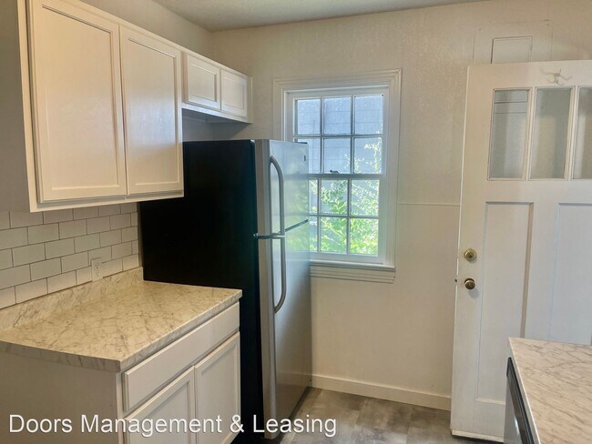Building Photo - 3 br, 2 bath House - 3302 31st Street