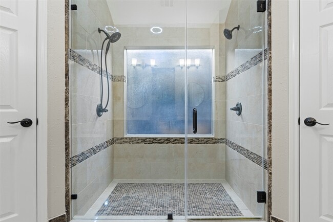 Building Photo - 30 Crestview Trail