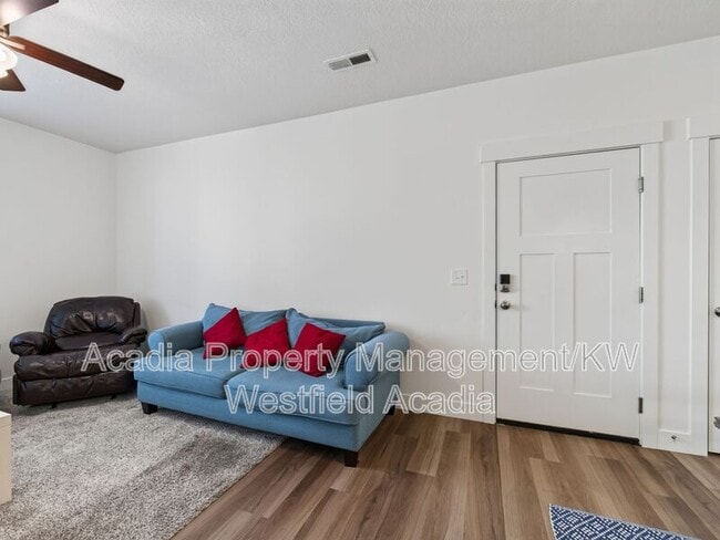 Building Photo - 1386 N 3830 W