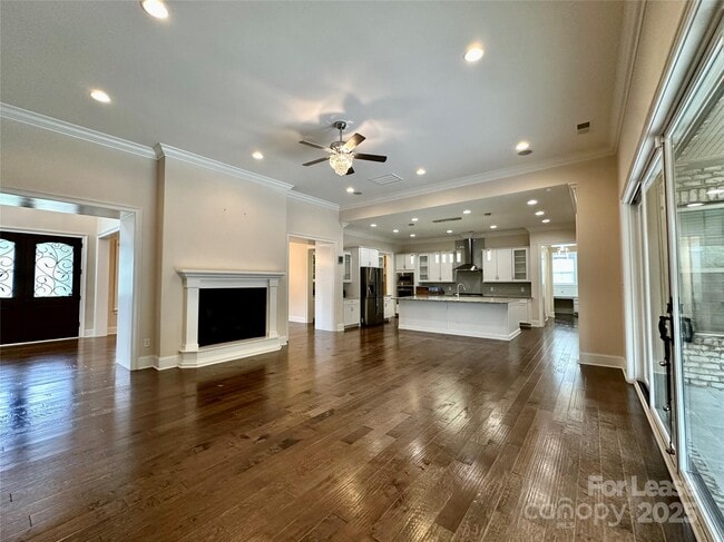 Building Photo - 929 Terramore Ln