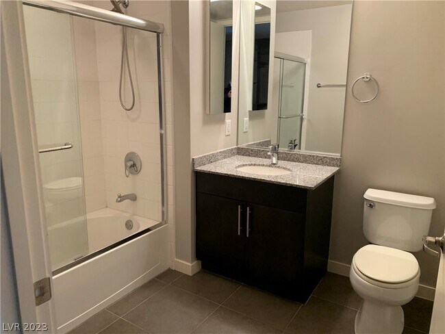 Building Photo - 353 E Bonneville Ave