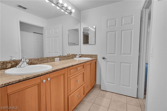 Building Photo - 20321 Estero Gardens Cir