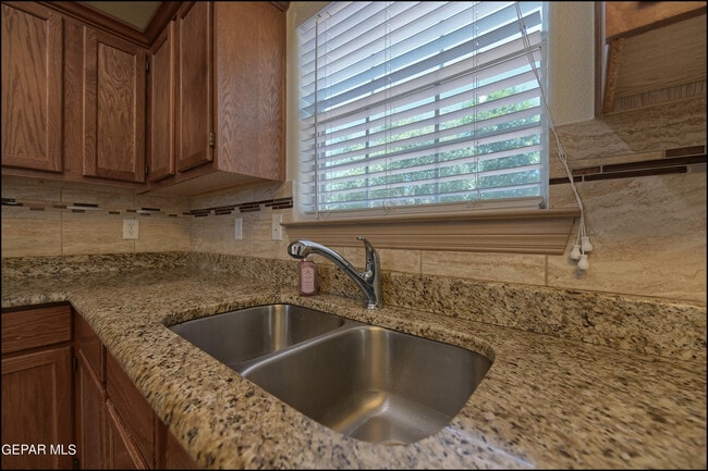 Building Photo - 6209 Cosecha Luna Cir