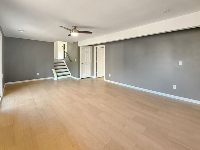 Building Photo - $0 DEPOSIT OPTION. CHARMING 4BED/2.5BATH I...
