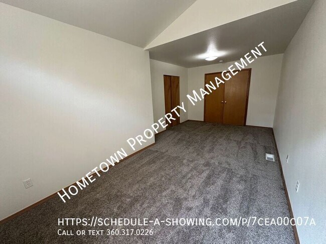 Building Photo - 1227 Arcadia St NW