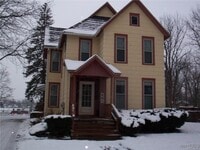 Building Photo - 461 High St