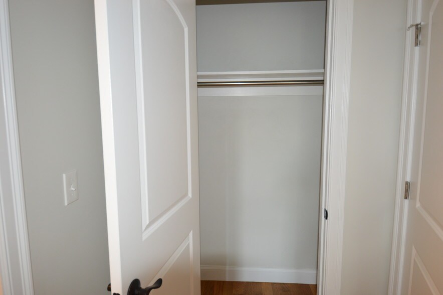 Building Photo - 66 Allston St