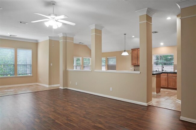 Building Photo - 13019 Coopers Hawk Dr