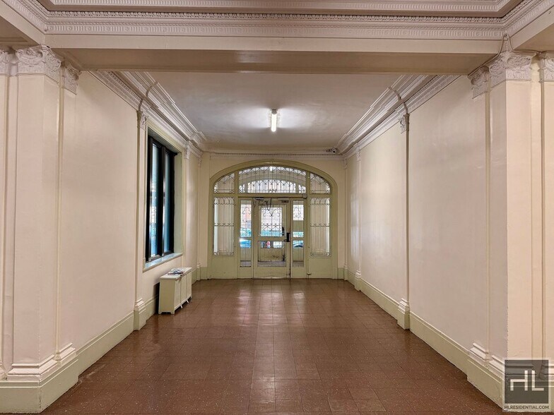 Building Photo - West 171st Street