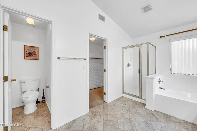 Building Photo - 1342 N McKenna Ln