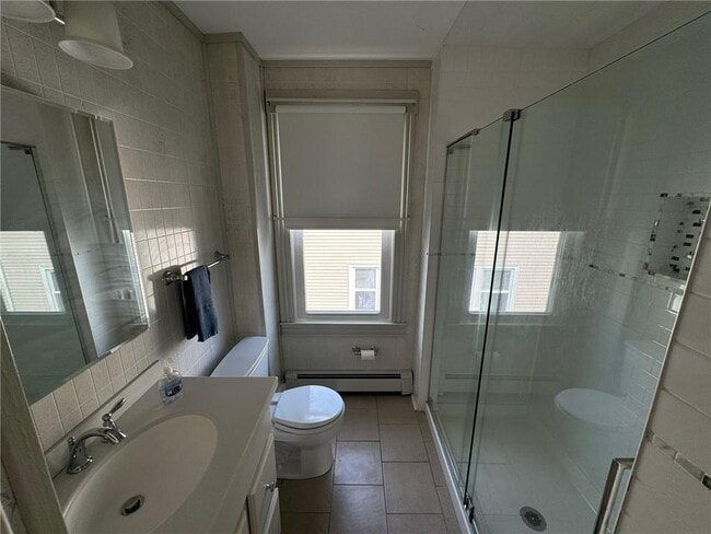 Building Photo - 15 Freeborn St