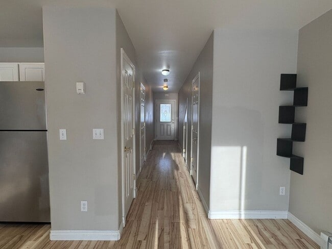 Building Photo - 4901 S Binnacle Dr