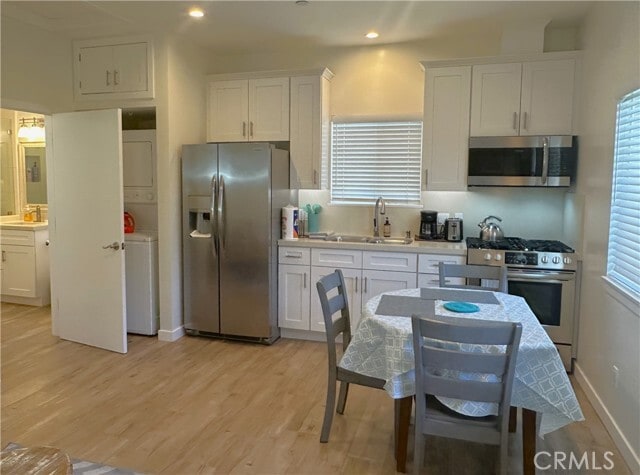 Building Photo - 20832 Henrietta St