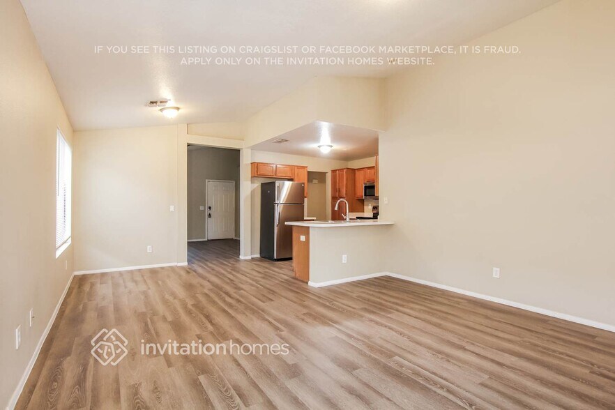 Building Photo - 8522 W Highland Ave