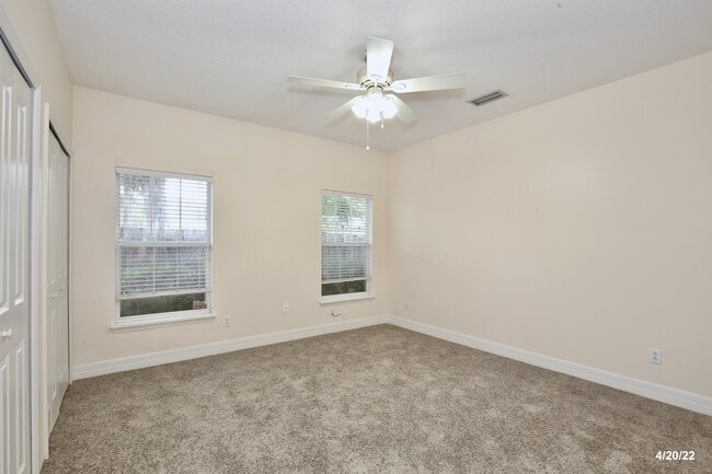 Building Photo - 2128 Lucerne Ter